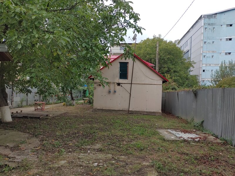 Otopeni, Calea Bucurestilor, casa, 4 camere, curte