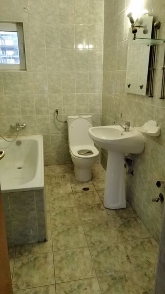 Otopeni, Calea Bucurestilor, casa, 4 camere, curte